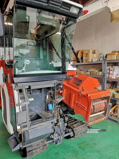 中古汎用コンバイン クボタ ARH350 ミッション整備