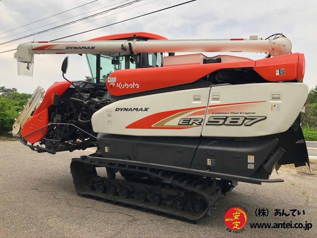 5条刈の87馬力クボタコンバインER587Nメーカー毎年整備でした