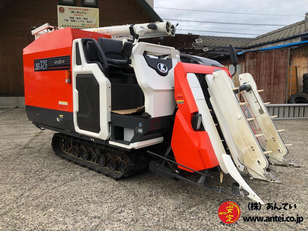 クボタ コンバイン AR326 3条刈の26馬力クボタコンバインAR326スイスデバイダ付き ⚙ 中古農機具