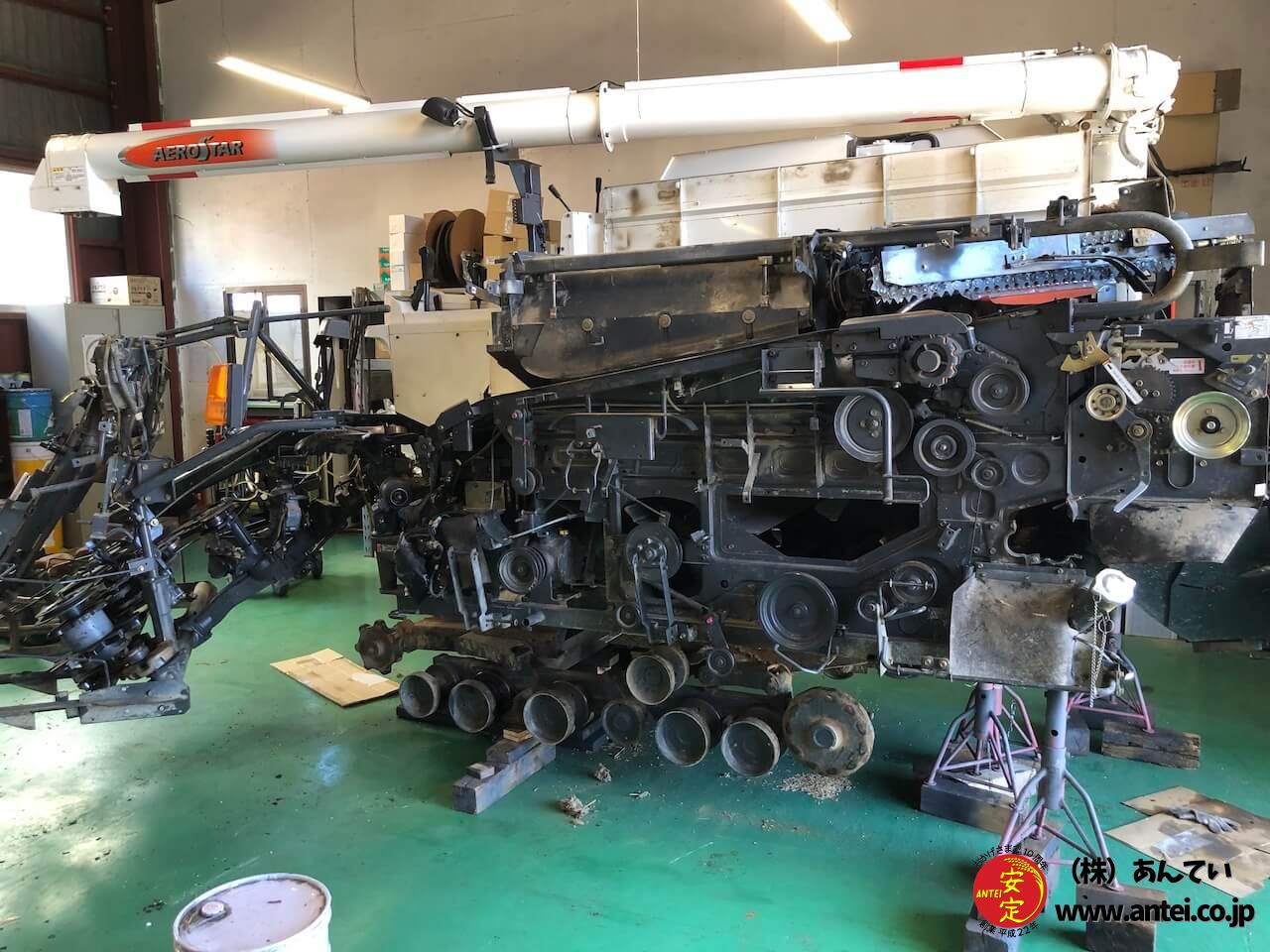 4条刈の52馬力クボタコンバインARN452モンロー付きです。 ⚙ 中古 