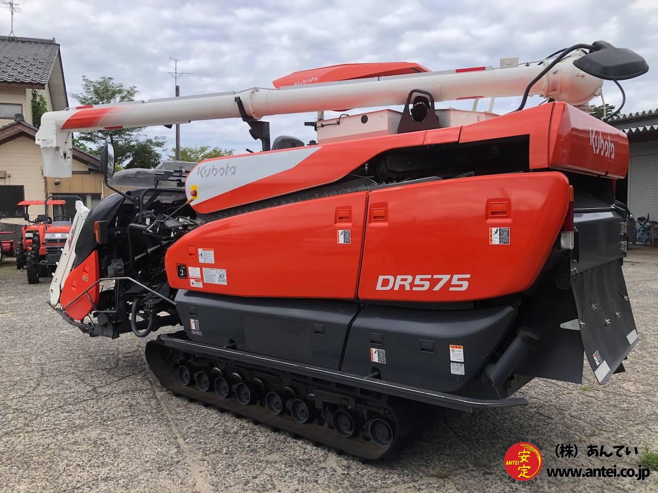 5条刈の75馬力クボタコンバインDR575 モンロー4Mです。 ⚙ 中古農機具