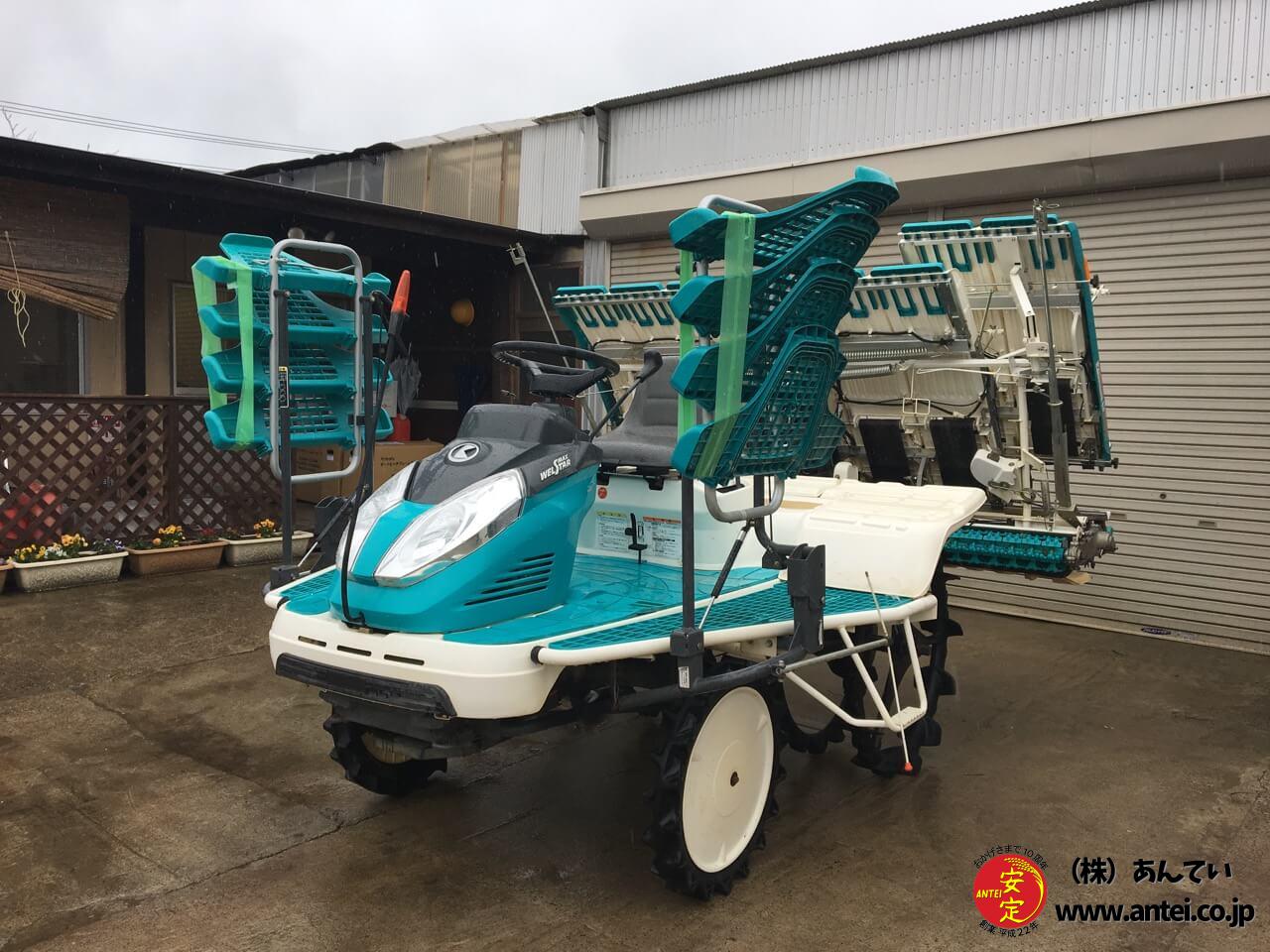 8条植えクボタ中古田植機NSU87きれい。 ⚙ 中古農機具専門店