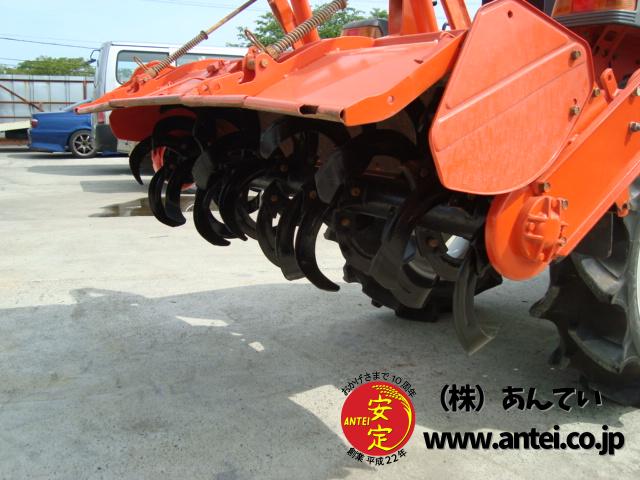 トラクター 日の本NX23 4駆 23馬力 安全フレーム付き ⚙ 中古農機具