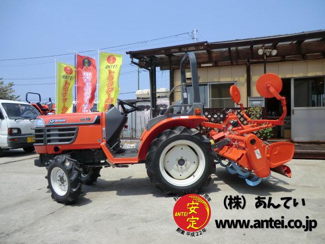 トラクター クボタGB18 4駆 18馬力 587時間 安全フレーム付き ⚙ 中古