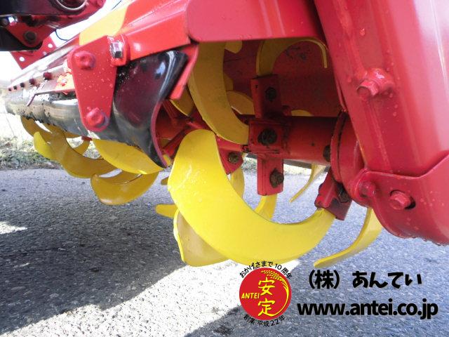 トラクター ヤンマーAF17 4駆 17馬力 フロントローダー付き ⚙ 中古