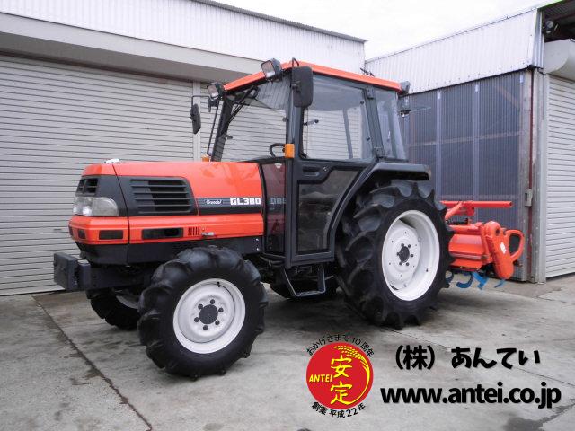 トラクター クボタGL300 4駆 30馬力 キャビン付き ⚙ 中古農機具専門店