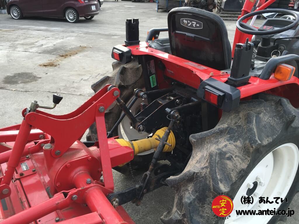 中古ヤンマートラクターF220フロントローダー付き。 ⚙ 中古農機具専門