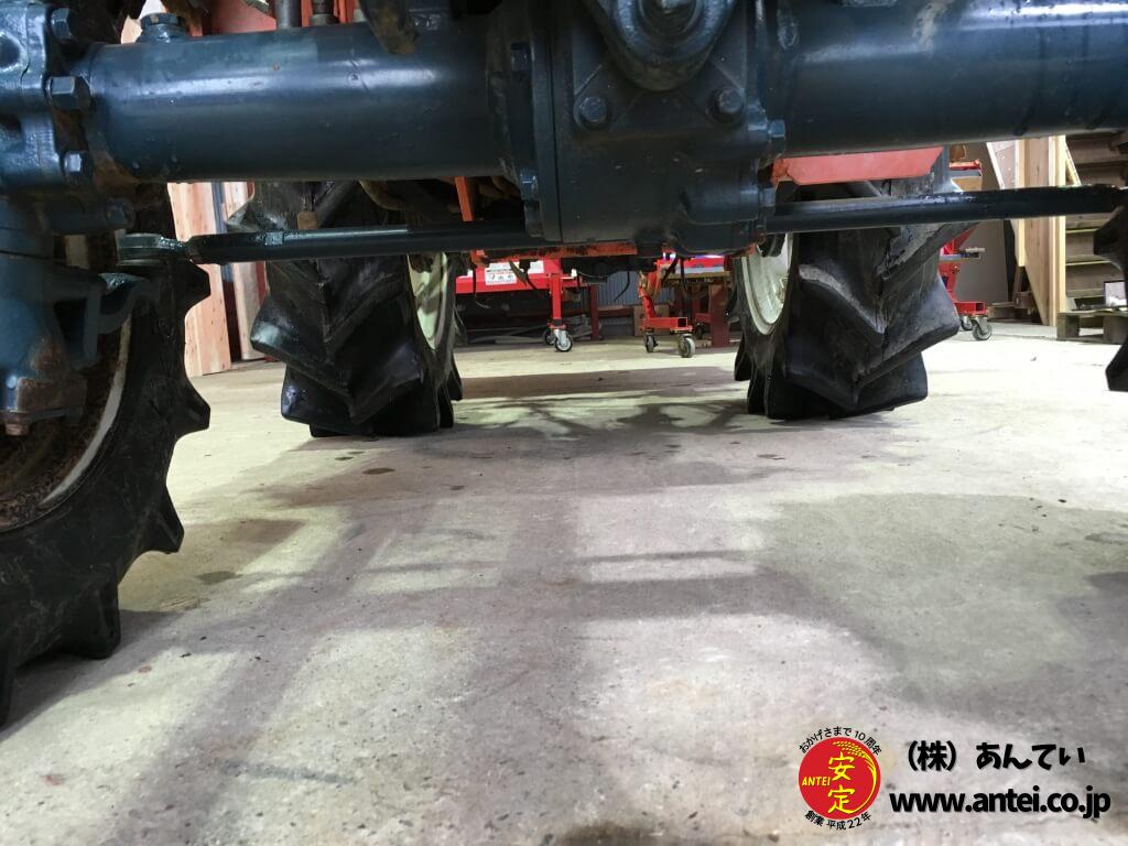 中古クボタトラクターL2402DT-M 四駆フロントローダー現状です