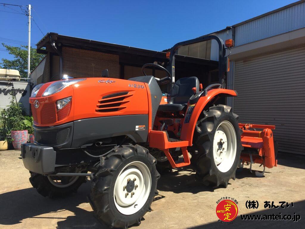 クボタトラクター KL23　23馬力　タイヤ4本新品 クボタトラクター KL23 23馬力 タイヤ4本新品