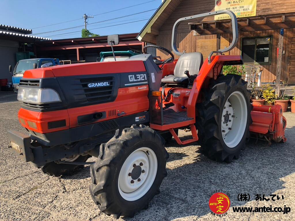 クボタGL321トラクター クボタ 中古 トラクター GL321 キャビン 33馬力 – 農キング