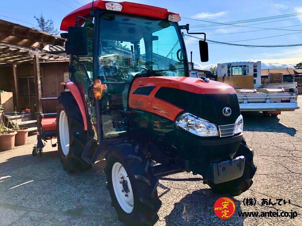友達から新型クボタトラクターKL34Zハイスピードです。 ⚙ 中古農機具