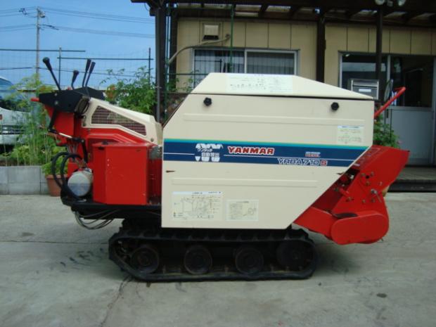 ロールベーラ ヤンマーYRBA710S 4.2馬力 クローラータイプ