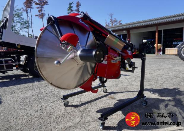 KOBASHI オートあぜ塗り機　ガイア　XRMシリーズ(37PS~60PS)　XRSシリーズ(26PS~45PS)  XRVシリーズ(48PS~104PS)