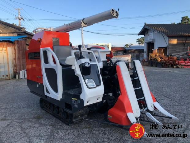 クボタコンバインAR218