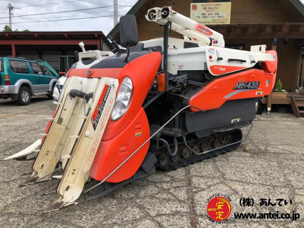 クボタコンバインARN438