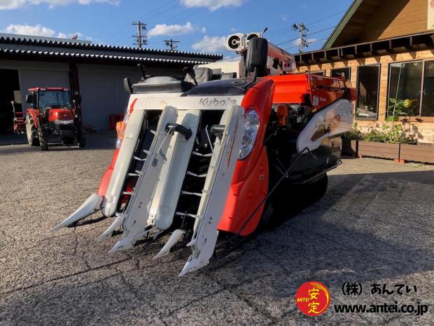 現行モデル115時間だけクボタコンバインER438Nモンロー付き