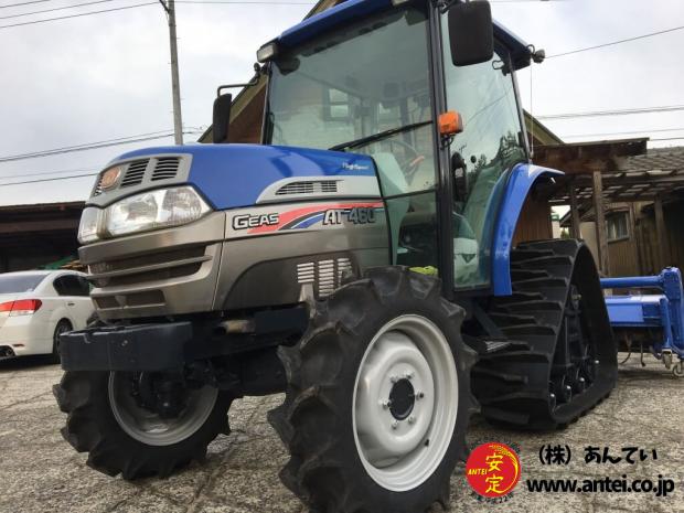 46馬力セミクローラーイセキトラクターAT460ハイスピードです。