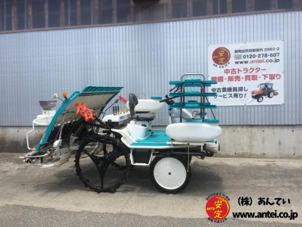 キレイ6条植クボタ田植機SPU650施肥使用型式と箱まきちゃん付き。