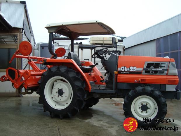 トラクター クボタGL25 25馬力 屋根付き ドライブハロー付き