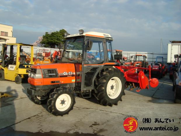 トラクター クボタGL33 33馬力 ハイスピード キャビン付き