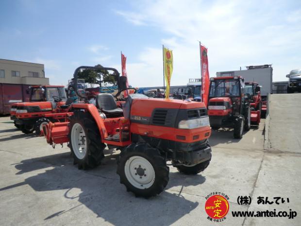 トラクター クボタGL260 4駆 26馬力