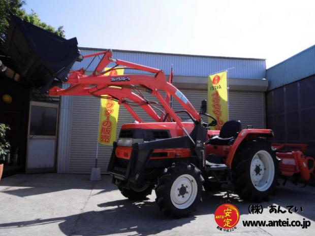 トラクター クボタ GL25 4駆 25馬力 フロントローダー付