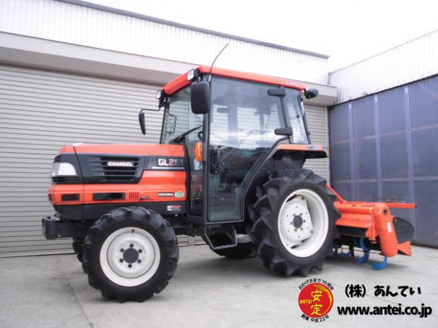 トラクター クボタ GL261 27馬力 キャビン付き
