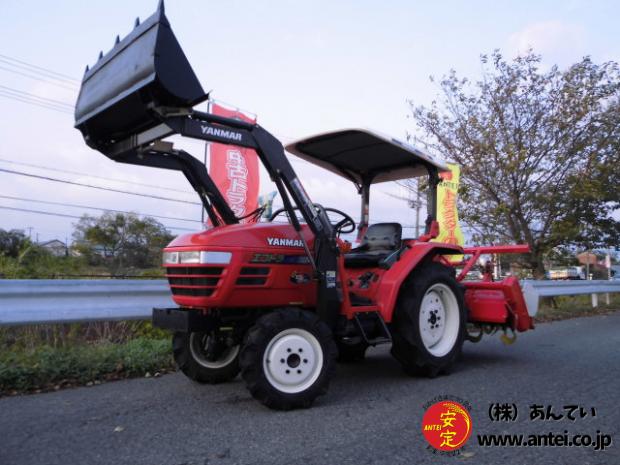 トラクター ヤンマー AF324 24馬力 586時間 フロントローダー付