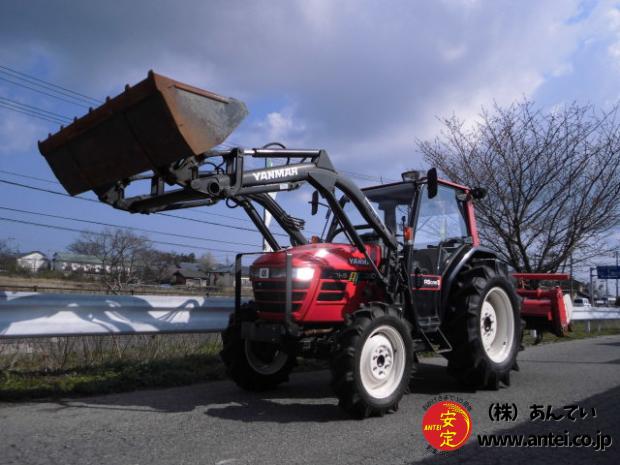 トラクター ヤンマー AF350 4駆 35馬力 キャビン付き フロントローダー付き