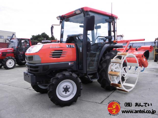 トラクター クボタ KT24 4駆 24馬力 キャビン装備 ドライブハロー付き