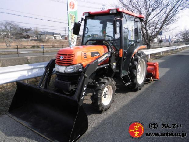 トラクター クボタKL250 4駆 25馬力 フロントローダー付き