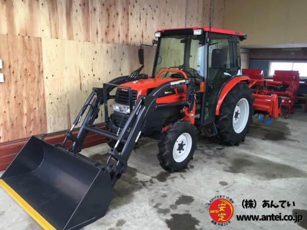 クボタトラクターKL34H ハイスピドフロントローダー付き。