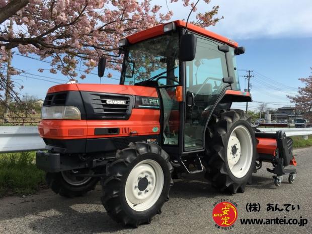 クボタトラクターGL261Uシフト27馬力ロトーリーRL160R付き。