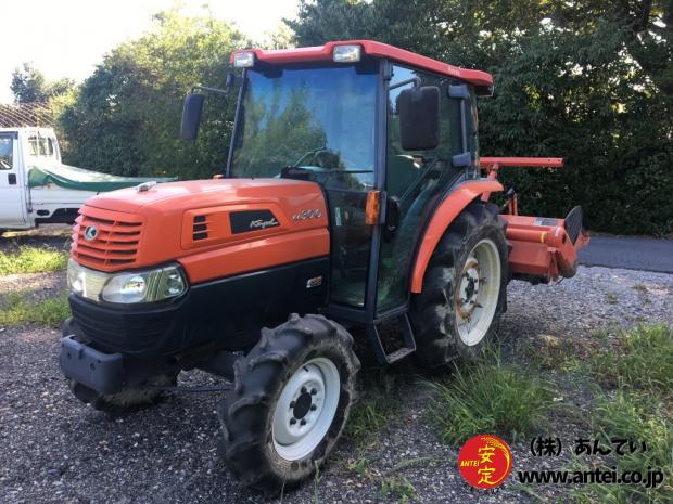 30馬力中古クボタトラクターKL300キャビン付きUシフト。