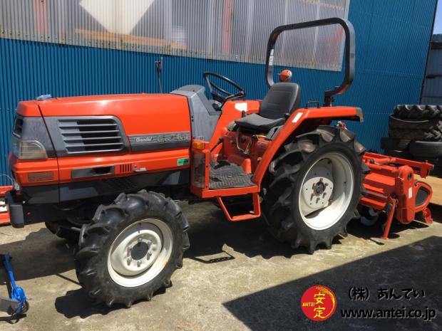 26馬力クボタトラクターGL260今月安価格ですよ。