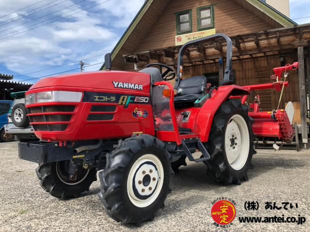 25馬力中古ヤンマートラクターAF250ロータリーRSB160M
