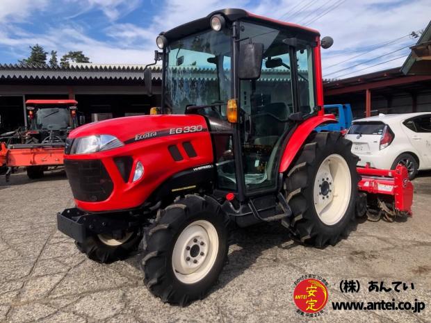 30馬力ヤンマートラクターEG330Jハイスピードです。