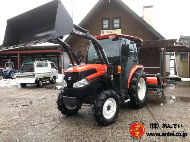 （株）あんてい農機販売店34馬力中古クボタトラクターKL3450Qフロントローダー付です